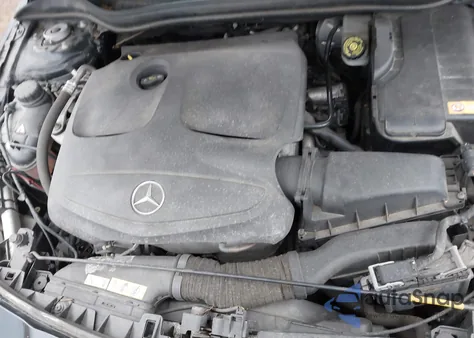 2015 Mercedes-Benz Cla 250 z USA, uszkodzony, nr VIN WDDSJ4EB4FN218421